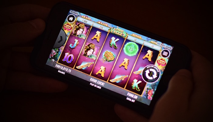 Jade Valley slot gameplay