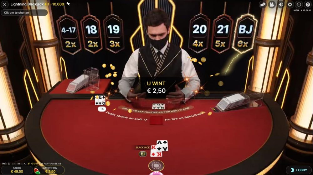 Lightning Blackjack gameplay