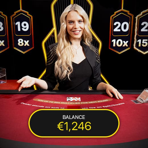 Checking the casino balance during Blackjack play